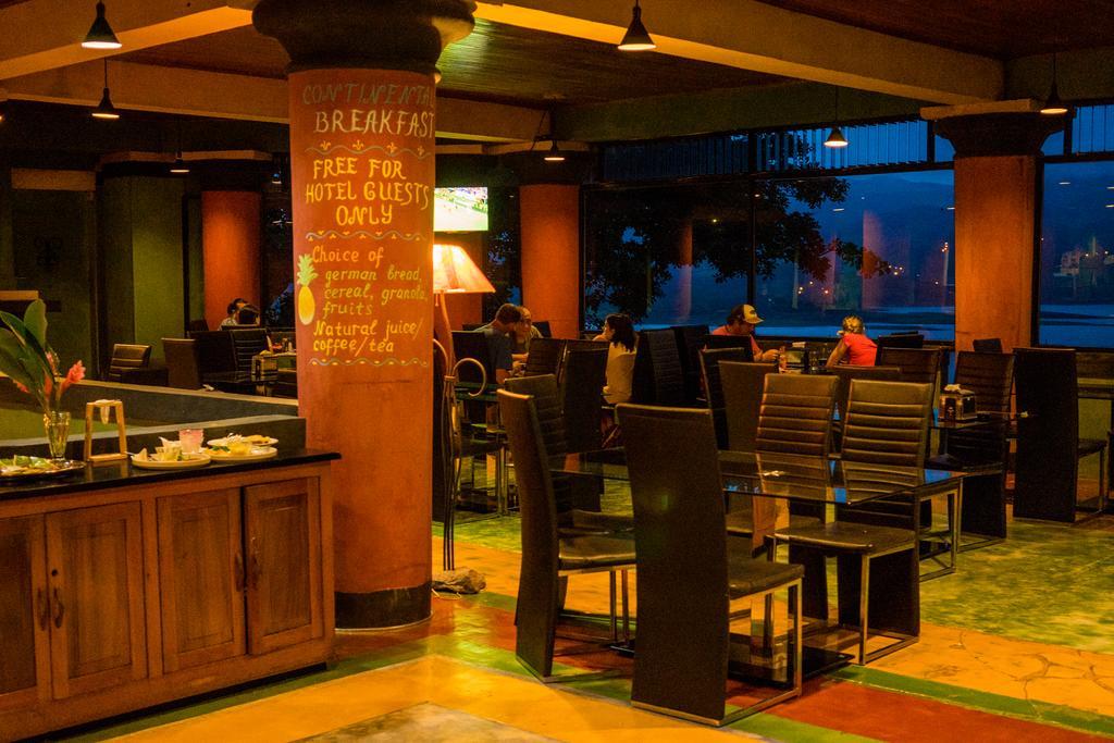 Lake Arenal Hotel And Brewery Tronadora 外观 照片